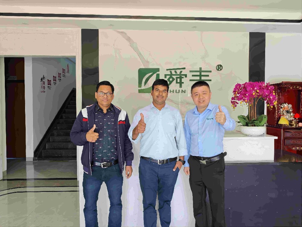 舜豐動態(tài)——國外客戶到訪考察，肯定我司在油墨行業(yè)的實力